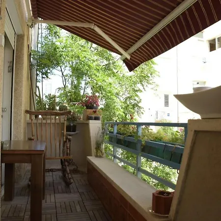 Bialik St B&B Room Bauhaus District Tel Aviv-2