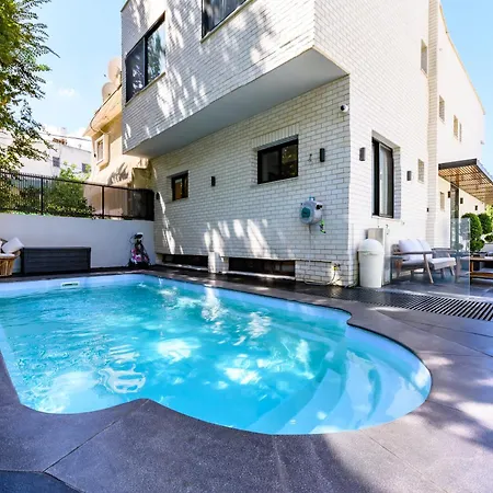 Rokah Luxury Villa At Ramat Hahayal-2